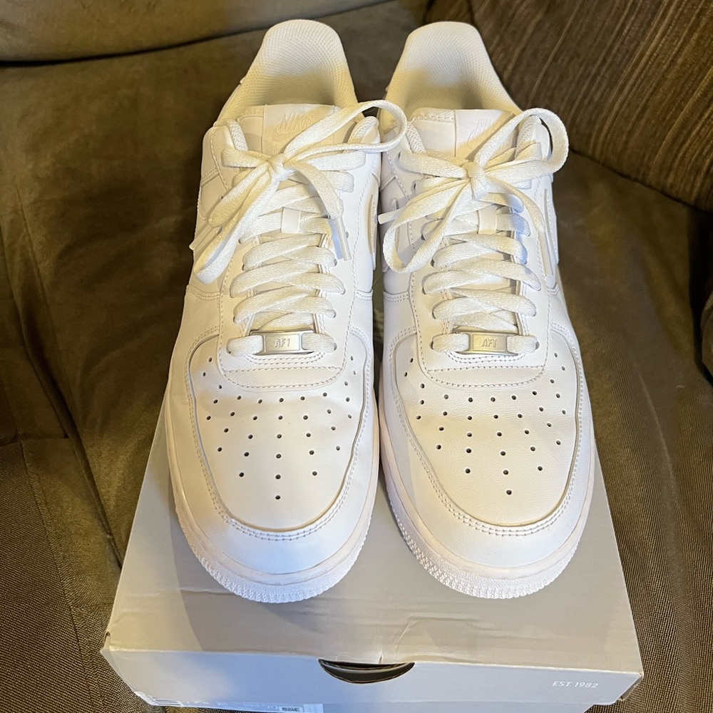 Nike Air Force 1